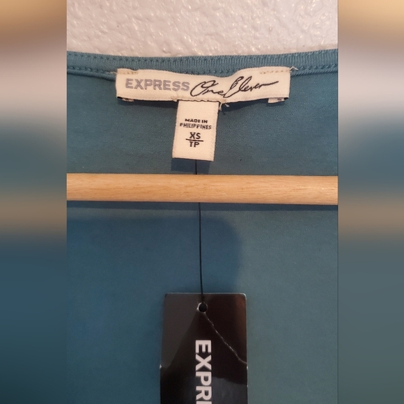 NWT EXPRESS One Eleven Deep Plunge V-Neck Blue Green Thong Bodysuit Size XS - Picture 5 of 6